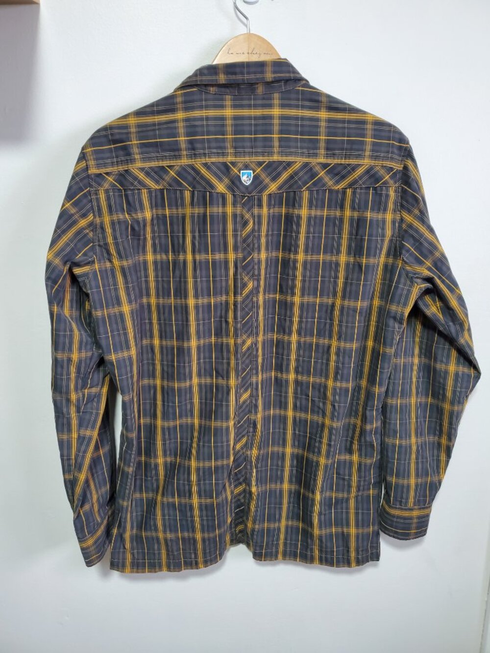 KUHL Eluxur Long Sleeve Pearl Snap Button Down Shirt Black Gold Men's Medium - Picture 9 of 16